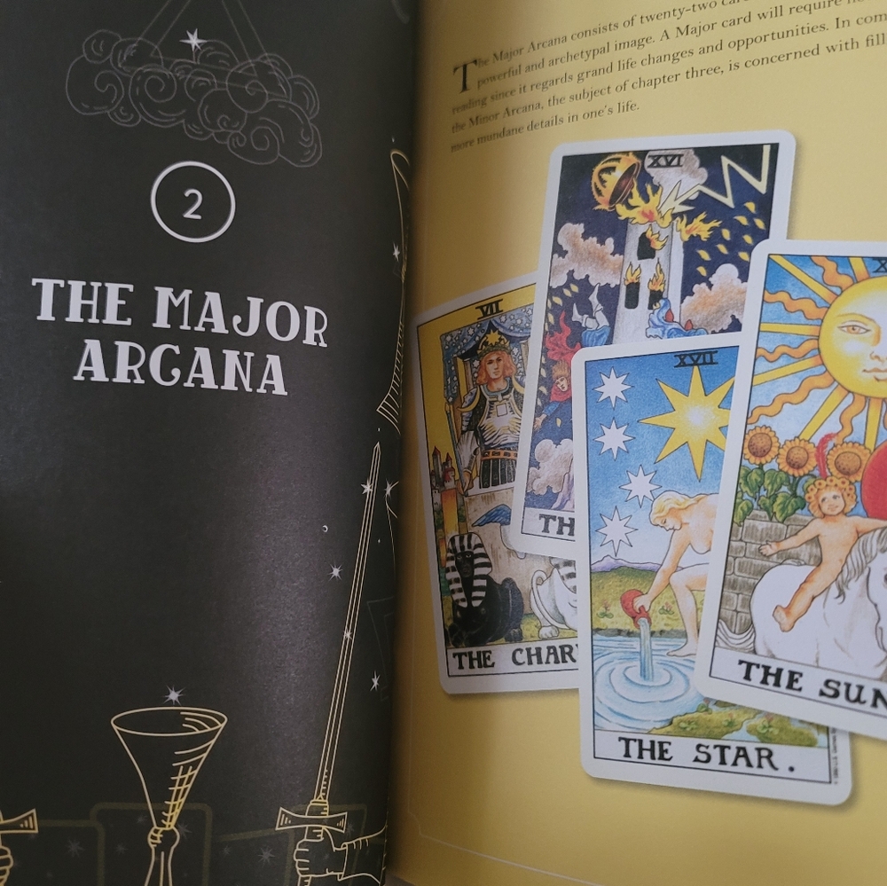 In Focus Tarot Guide Book‎ - Picture 5 of 6